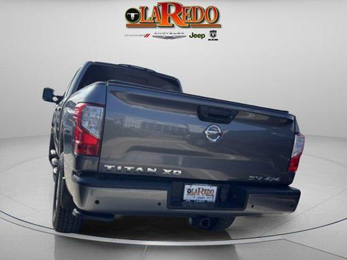 2022 Nissan Titan XD SV