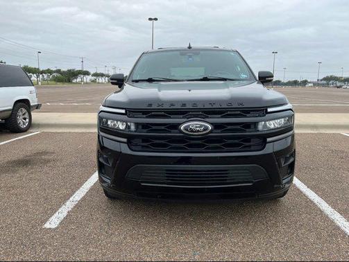 Agate Black Metallic 2023 Ford Expedition Max Limited