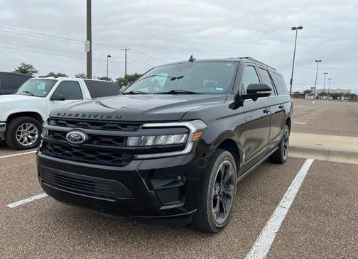 Agate Black Metallic 2023 Ford Expedition Max Limited