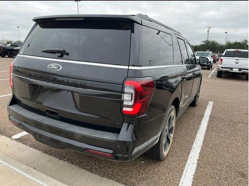 Agate Black Metallic 2023 Ford Expedition Max Limited
