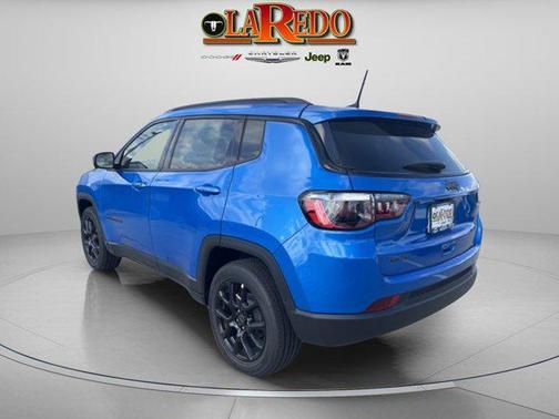 Hydro Blue Pearlcoat 2026 Jeep Compass Latitude