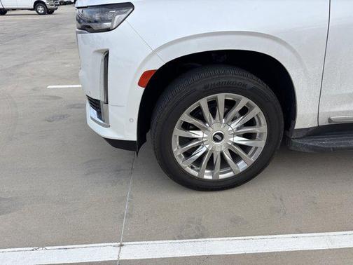 2022 Cadillac Escalade Premium Luxury