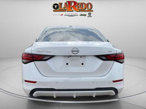 Aspen White Tricoat 2024 Nissan Sentra SV