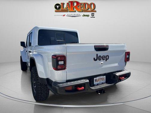Bright White Clearcoat 2026 Jeep Gladiator Rubicon