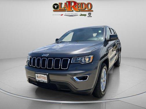 Granite Crystal Metallic Clearcoat 2021 Jeep Grand Cherokee Laredo