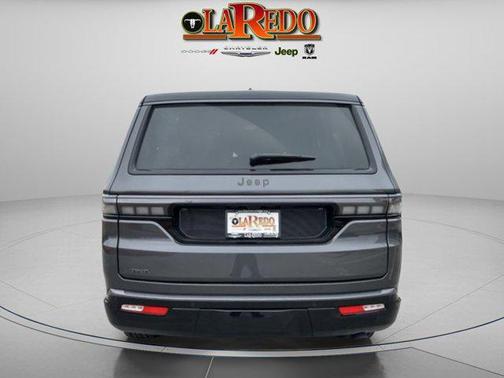 Baltic Gray Metallic Clearcoat 2026 Jeep Grand Wagoneer Upland
