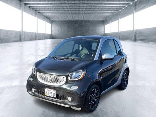 2017 smart ForTwo Electric Drive prime