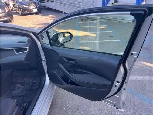 Classic Silver Metallic 2022 Toyota Corolla Hybrid SE