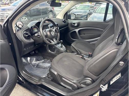 Black 2017 smart ForTwo Electric Drive passion