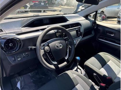 2018 Toyota Prius c Two