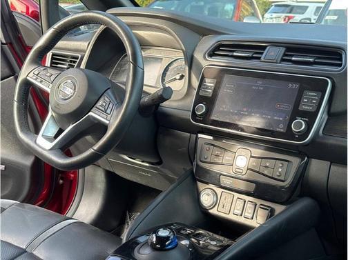 2020 Nissan Leaf SL PLUS 62 kWh