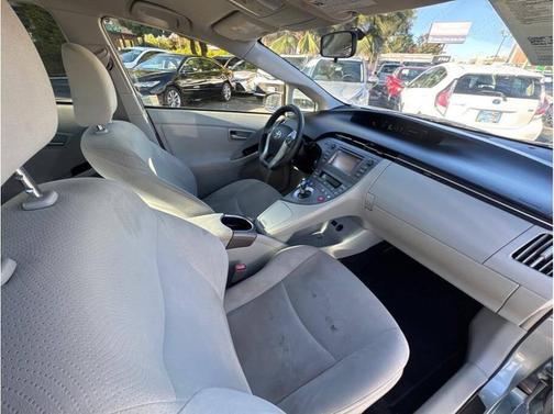 2015 Toyota Prius Three