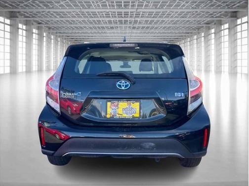 2018 Toyota Prius c Two