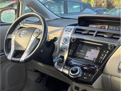 2015 Toyota Prius v Four