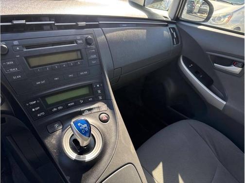 2011 Toyota Prius III