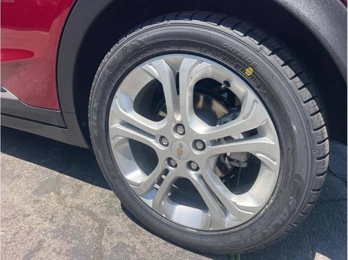 Cajun Red Tintcoat 2017 Chevrolet Bolt EV LT