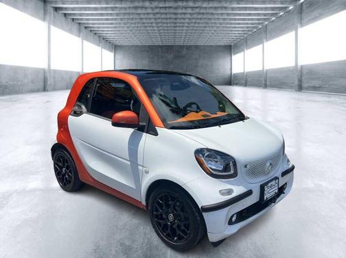 Lava Orange (metallic) 2016 smart ForTwo pure