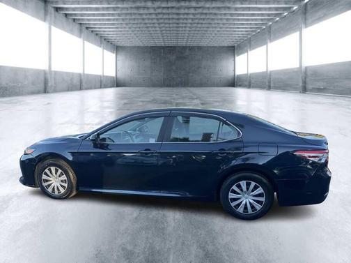 2018 Toyota Camry Hybrid LE