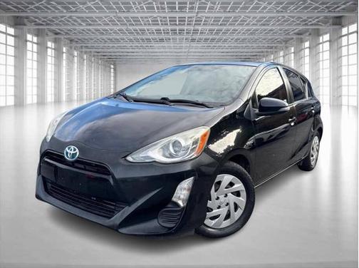 2016 Toyota Prius c Two