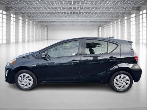 2016 Toyota Prius c Two