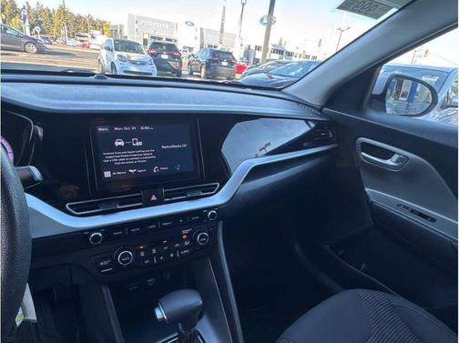2020 Kia Niro LX