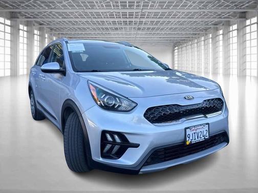 2020 Kia Niro LX