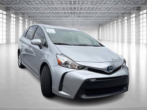 2017 Toyota Prius v Two