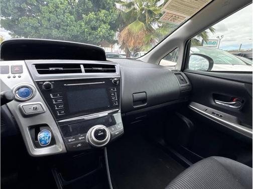 2017 Toyota Prius v Two