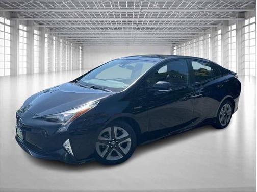 2017 Toyota Prius Four Touring