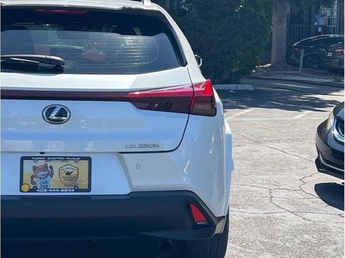 2024 Lexus UX 250h Base