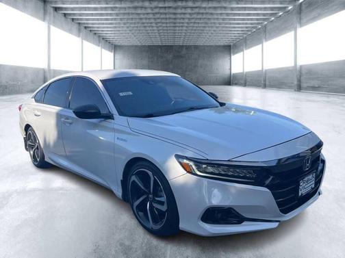 Platinum White Pearl 2022 Honda Accord Hybrid Sport