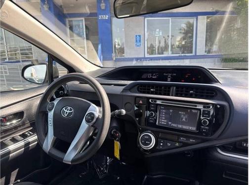 2015 Toyota Prius c Three
