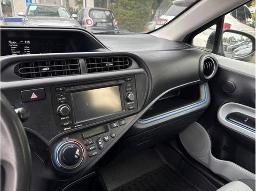 2013 Toyota Prius c Four