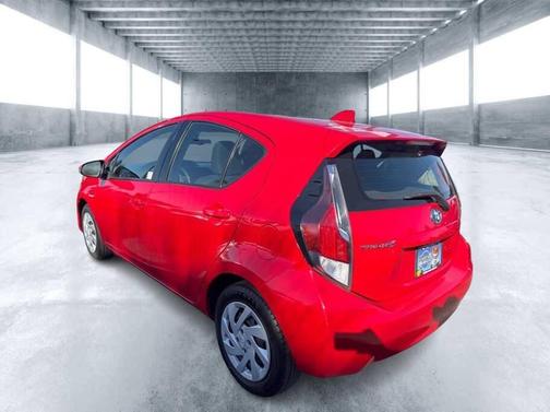 2016 Toyota Prius c Two