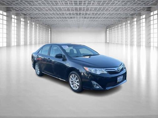 2012 Toyota Camry Hybrid XLE