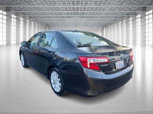 2012 Toyota Camry Hybrid XLE