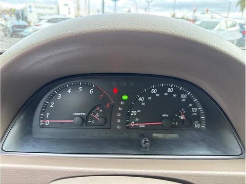 2003 Toyota Camry LE V6