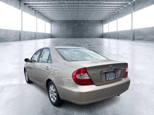 2003 Toyota Camry LE V6
