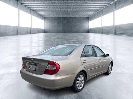 2003 Toyota Camry LE V6