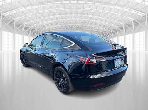 2019 Tesla Model 3 Standard Range