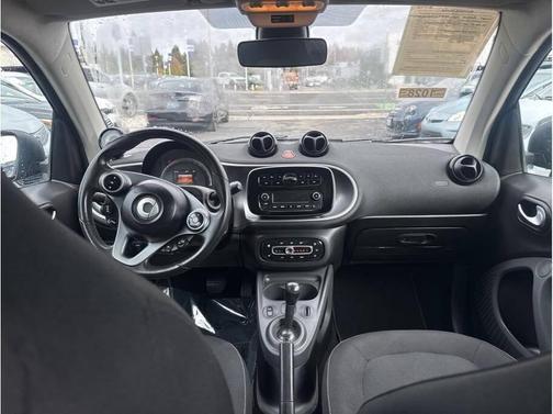 2016 smart ForTwo Pure Hatchback Coupe 2D