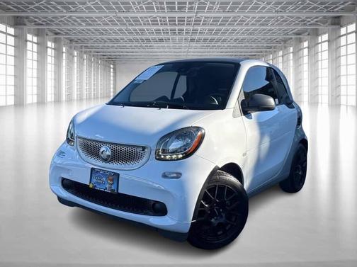 2016 smart ForTwo Pure Hatchback Coupe 2D