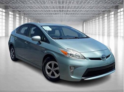 2014 Toyota Prius Five