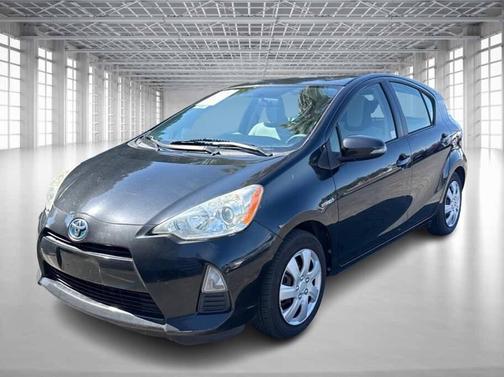 2013 Toyota Prius c Two