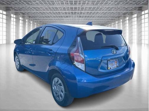 2016 Toyota Prius c Persona Series