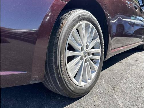 Burgundy 2013 Toyota Avalon Hybrid XLE Touring