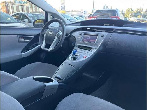 2014 Toyota Prius Three