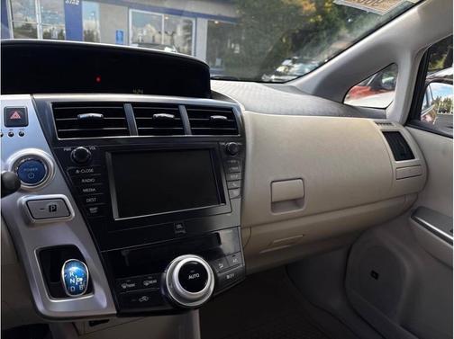 2012 Toyota Prius v Five