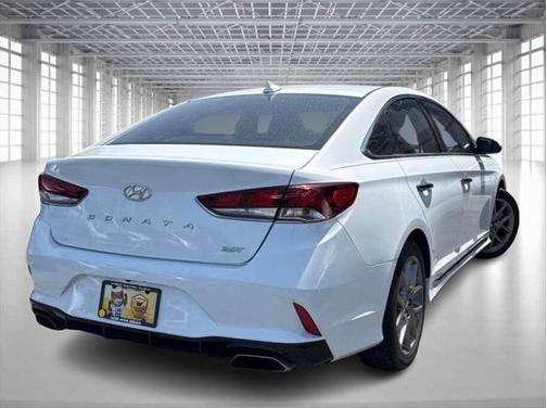 2018 Hyundai SONATA Sport 2.0T
