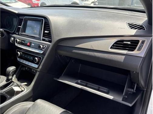 2018 Hyundai SONATA Sport 2.0T